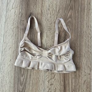 SKIMS Seamless sculpt Bralette
